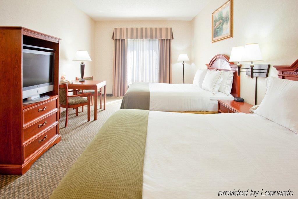 Holiday Inn Express Hotel & Suites Elkhart-South, An Ihg Hotel Bagian luar foto